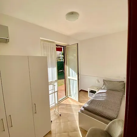 Giardino Apartment
