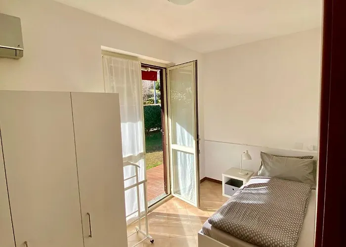 Giardino Apartment